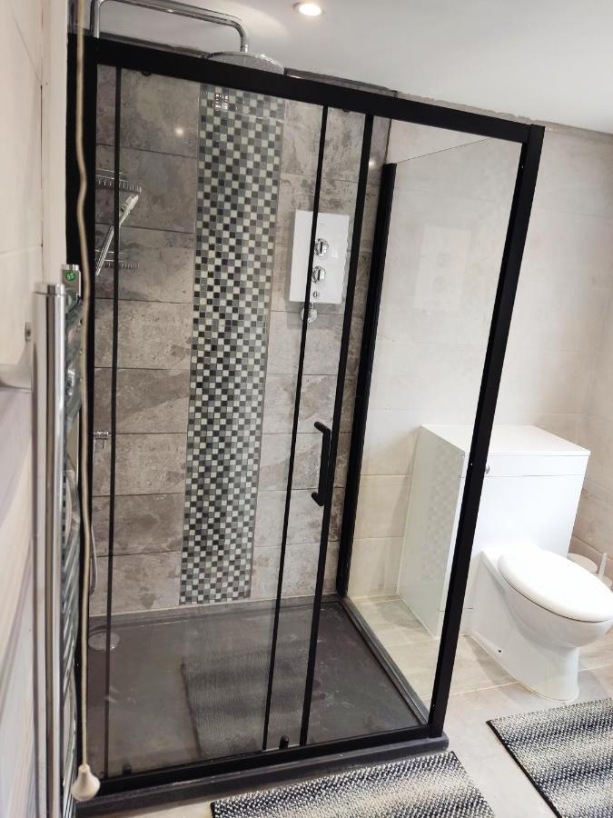 Cheerful 2-Bedroom Home With Off Street Parking بلاكبول المظهر الخارجي الصورة